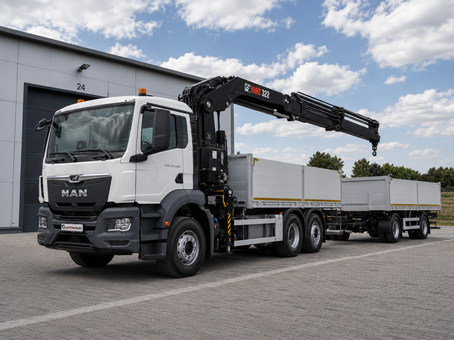 MAN z żurawiem HIAB 322
